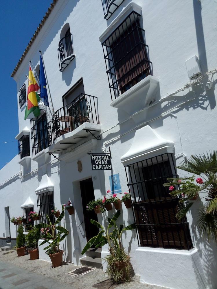 Hostal Gran Capitan Chipiona Luaran gambar