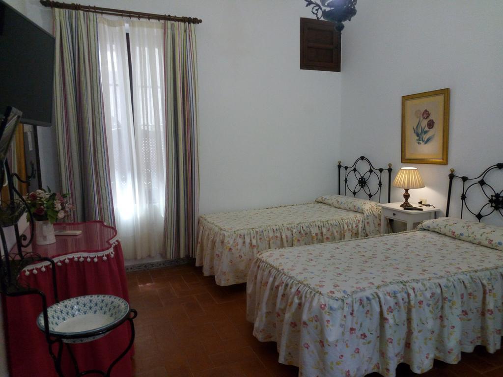 Hostal Gran Capitan Chipiona Luaran gambar